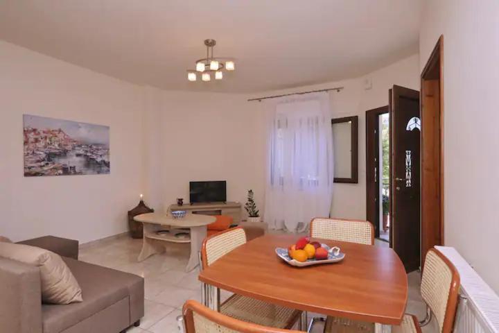Skopelos Chara'S Lux Apartment 외부 사진