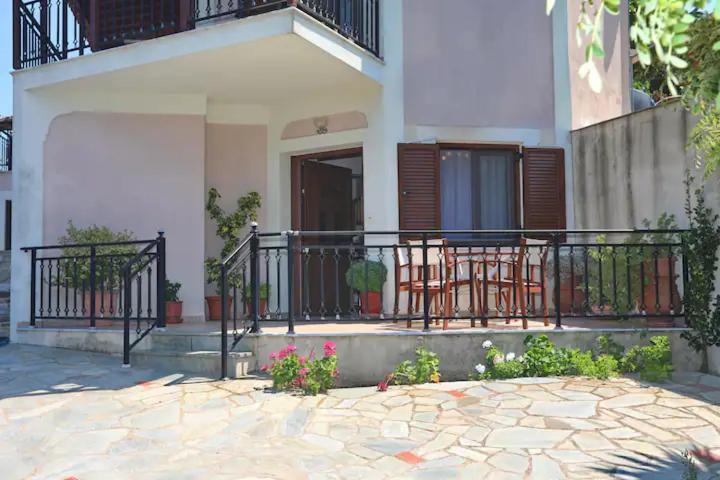 Skopelos Chara'S Lux Apartment 외부 사진